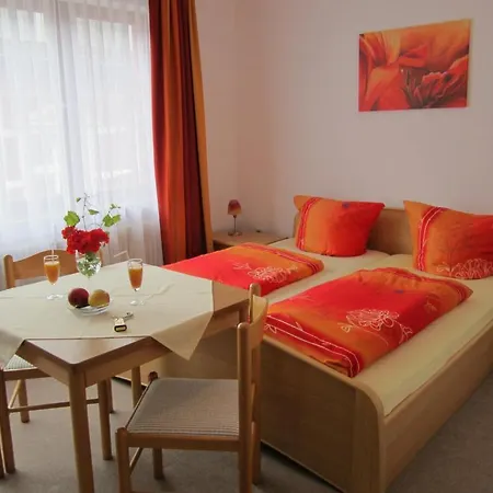 Hotel Zum Rittersprung 2*