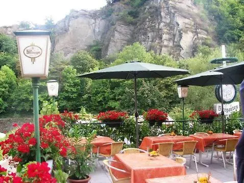 Zum Rittersprung Szálloda 2*